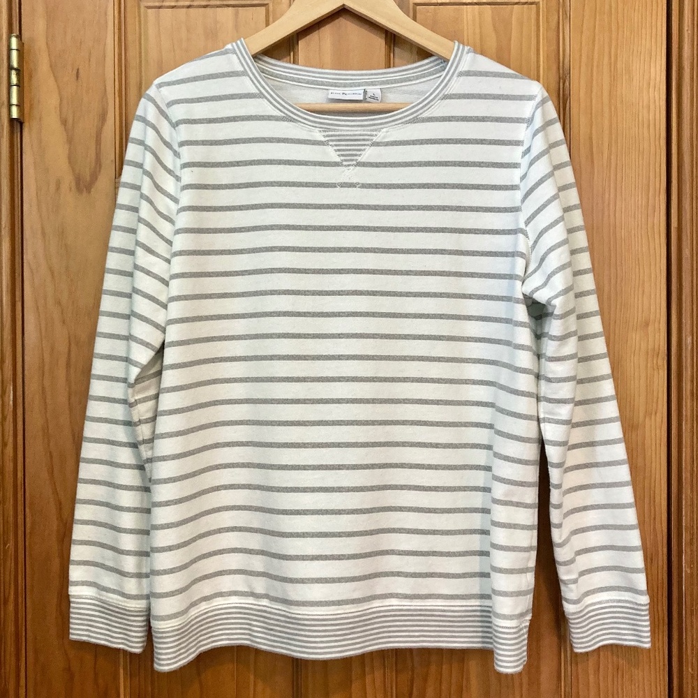 Women’s Kim Rogers size Large Gray and White striped pullover sweatshirt